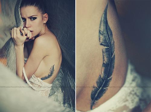  Autors: SataninStilettos Feather tattoos