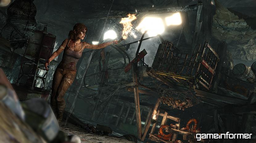 Spēle sākas uz salas kur Lara... Autors: CityLights Tomb Raider (2011 video game)