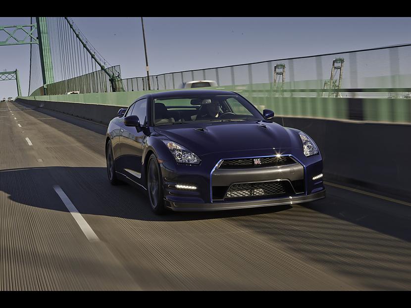  Autors: garbulis Nissan GTR (2012)!