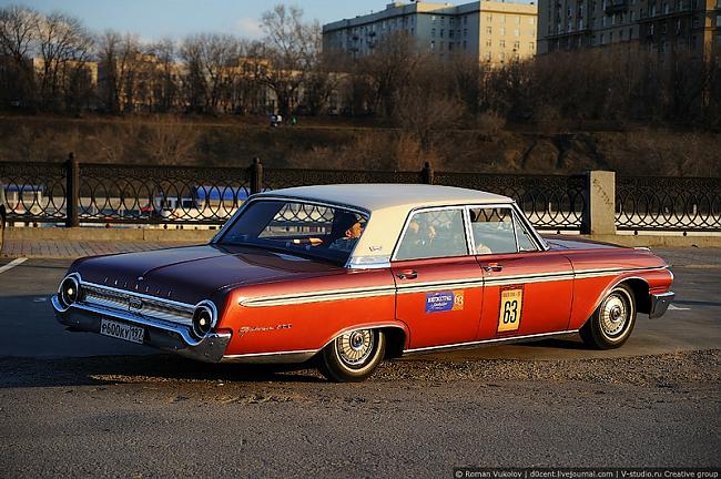 Ford Galaxie Autors: Ekskluzīvais Retro Rallijs Maskavas ielas ...