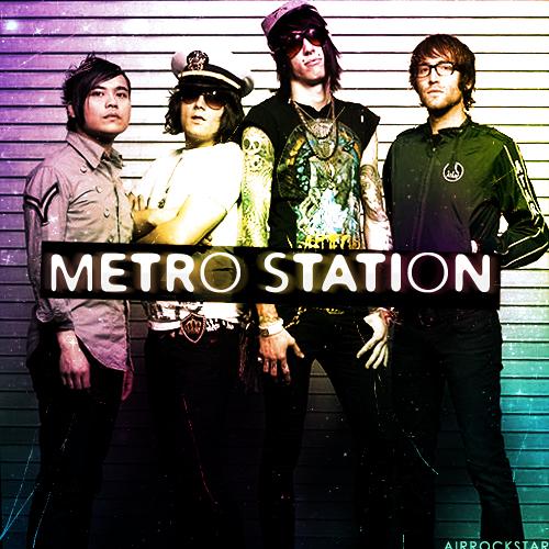 Metro Station  Seventeen... Autors: Evvee Dziesmu nosaukumi LV