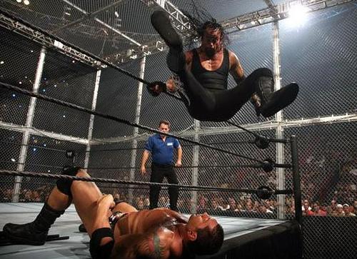 Batista vs The Undertaker... Autors: GreatLauris Labākie Hell in a cell mači