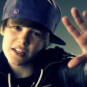  Justina Biebera īstais vārds... Autors: HELIOFOBIJA Fakti par JB.