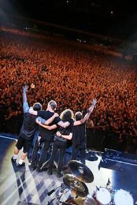 Viņa visu laiku mīļākā grupa... Autors: Fosilija 10 fakti par Kirk Hammet (Metallica)