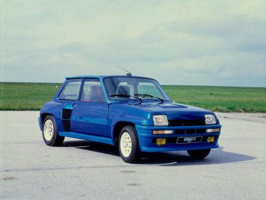 21 Renault 5 19721996  8800000 Autors: reaalists17 Visu laiku 50 pārdotākās mašīnas...