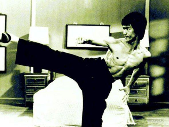  Autors: pacančīk Leģendārā Bruce -Lee bildes