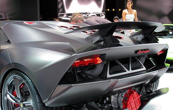  Autors: Partyjerk Lamborghini Sesto Elemento