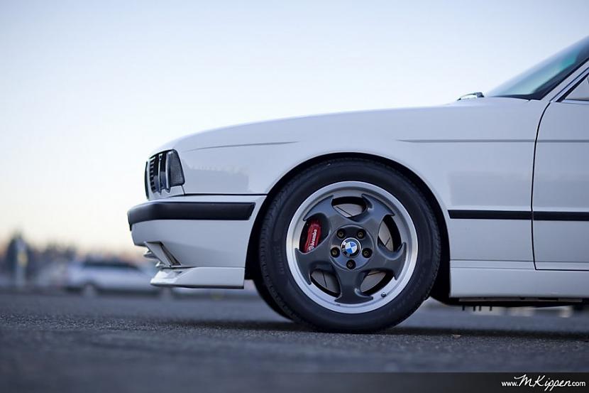 2M5 Autors: GardField Mans domas par BMW E34