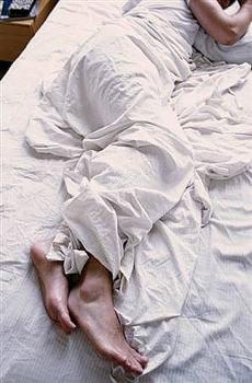 Nemierīgo kāju sindroms Lai... Autors: Aigars D Dīvainākie miega traucējumi.