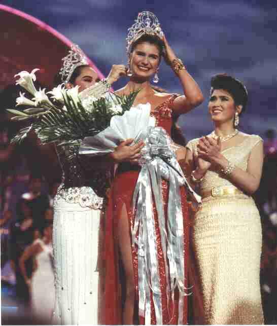 Miss Universe 1992  Michelle... Autors: Heaven Miss Universe
