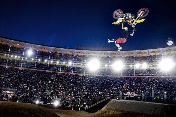  Autors: GreenValdis Redbull X-Fighters