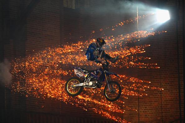  Autors: GreenValdis Redbull X-Fighters