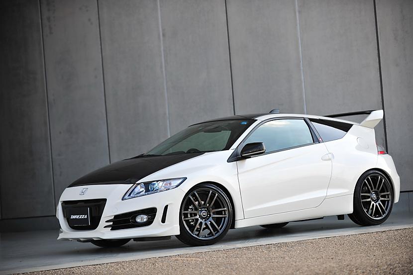  Autors: Siikais11 Noblesse Honda CR-Z Hybrid