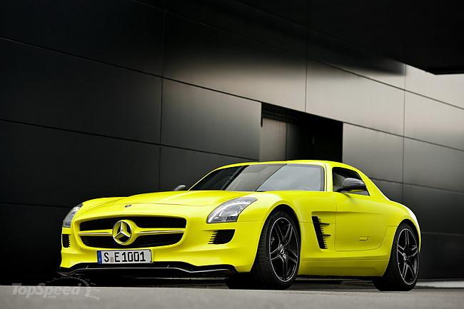 2015 Mercedes  Benz SLS AMG... Autors: Siikais11 Auto foto