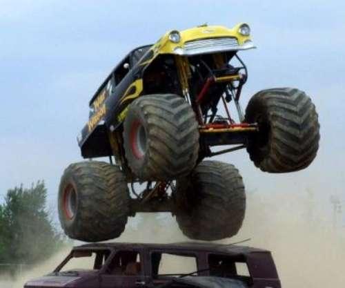  Autors: amonty Monster trucks