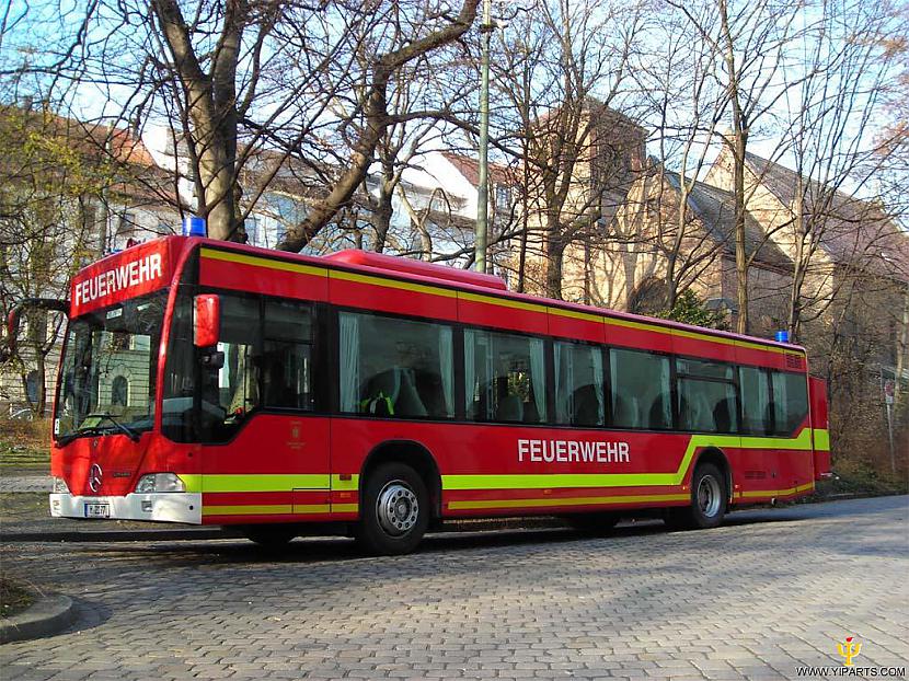  Autors: Sirmaiss Mercedes Buss O530