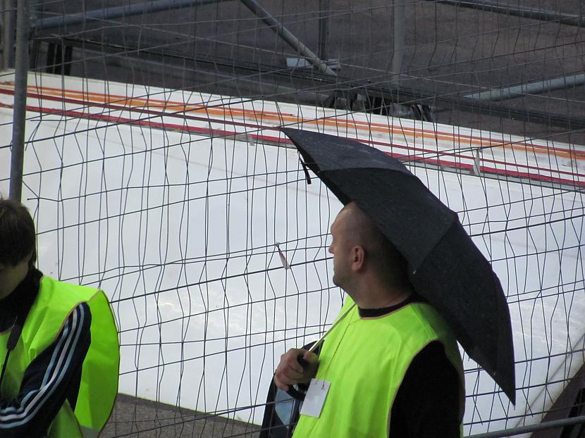 Apsargi slēpjas zem... Autors: rawlz Foto momenti Latvija - Somija