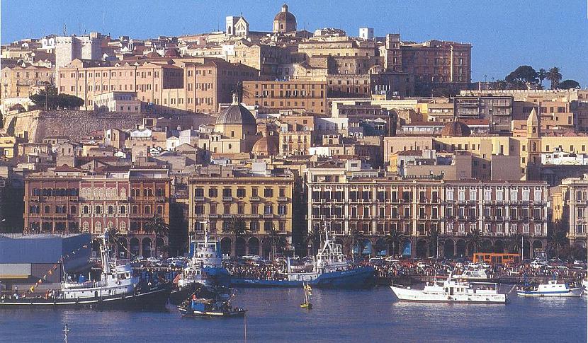14 CagliariSardinia Itālija ar... Autors: swag top29 pilsētas pasaulē, kuras ir ieteicams apmeklēt