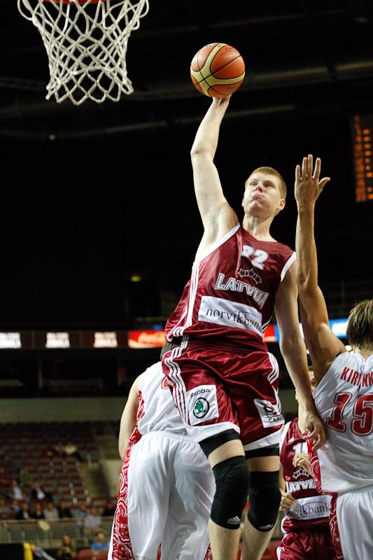  Autors: mrproxy Latvijas basketbola izlase zaudē Krievijai (FOTO)