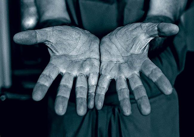 Rokas kuras ir veikuscaronas... Autors: Fosilija Cilvēku rokas un darbi, kuri ar tām veikti