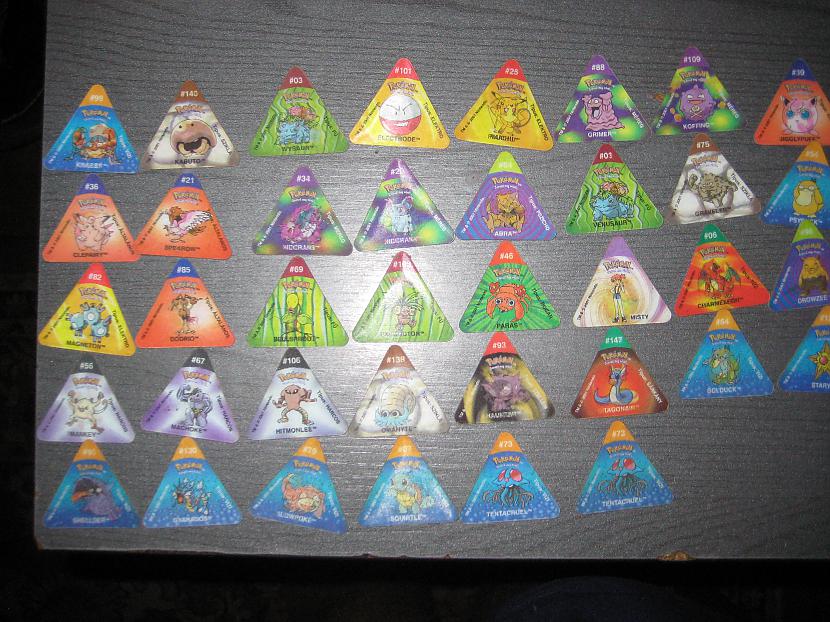 Tazo trijstūri plastmasas... Autors: R1DZ1N1EKS Lūk, mana nelielā kolekcija!