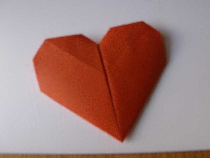 aizmugure Autors: xo xo gossip girl origami sirsniņa-soli pa solītim