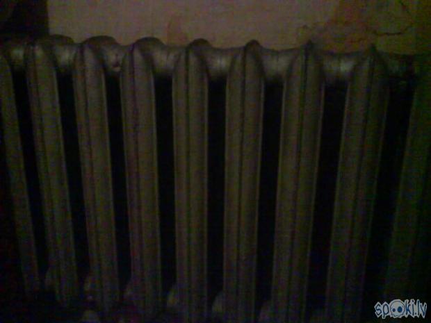  Autors: UfO PLAST čuguna radiators
