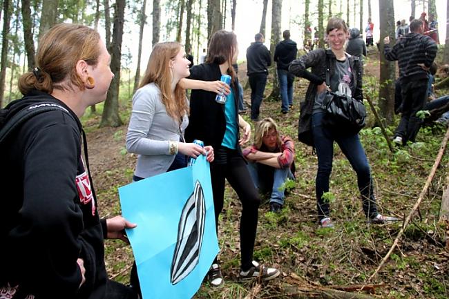 Semkas atbalsta plakaatinsh ar... Autors: Fosilija DH sezonas atklasana Riekstu kalnaa