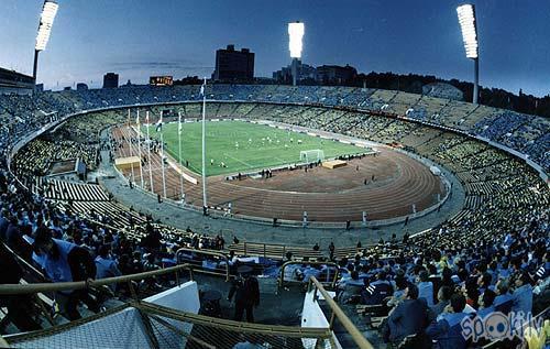 Olimpiskais stadions Kijevā... Autors: Fosilija Pasaules lielākie stadioni