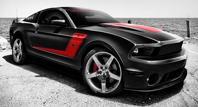 Mustang elektriskā stūres... Autors: LauraBē Ford Mustang Boss 302