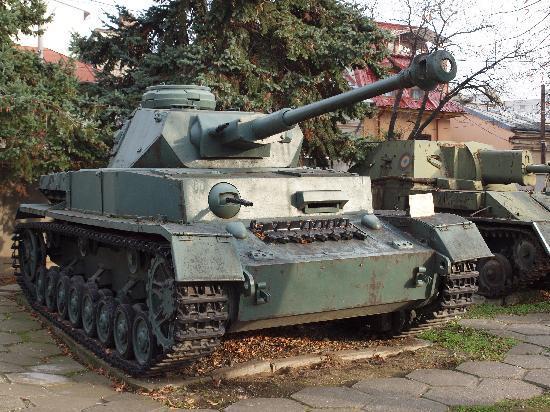 Vācu Panzer 4 Autors: Bucitis1 2.P.K vācu un krievu tanku salīdzinājums (2.daļa)