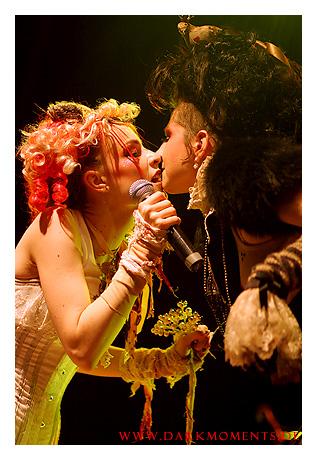  Autors: amechi Emilie Autumn & Her Bloody Crumpets