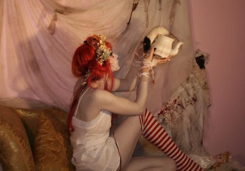  Autors: amechi Emilie Autumn & Her Bloody Crumpets