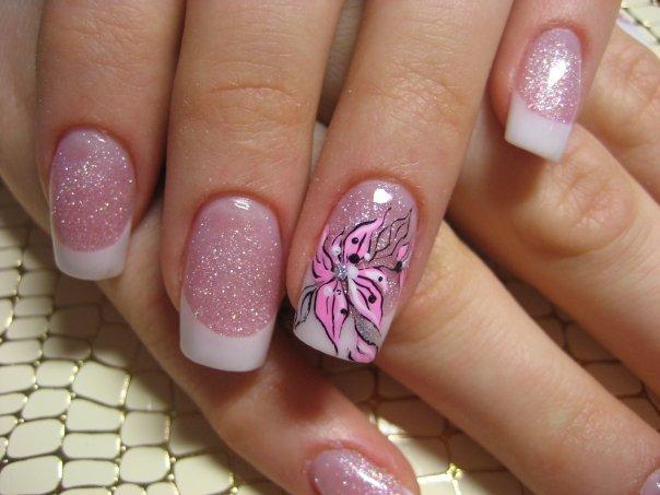 Autors: Gossip21girl Nail art :)