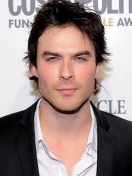  Autors: blondine1323 Ian Somerhalder Joseph