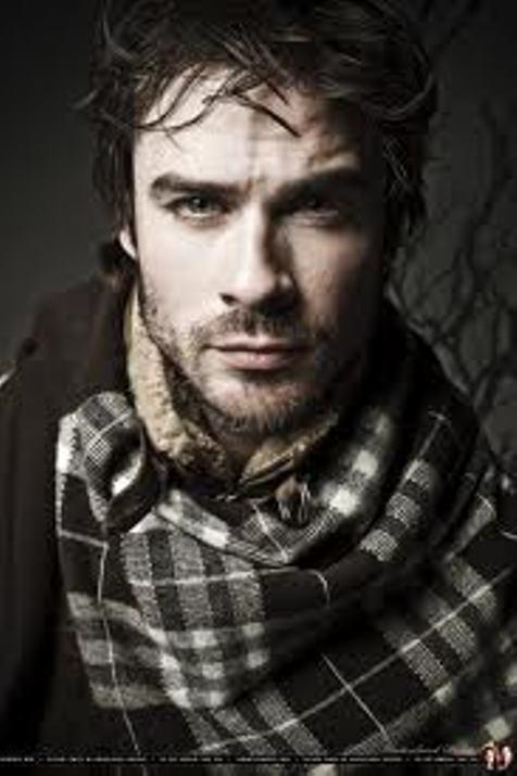  Autors: blondine1323 Ian Somerhalder Joseph