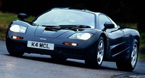 McLaren F1 Maksimālais... Autors: Fosilija TOP 10 ātrākās mašīnas pasaule.