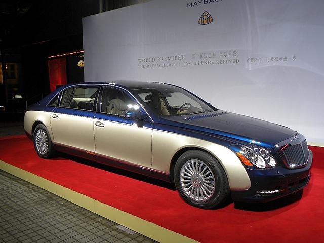  Autors: HHRonis Maybach jāmirst.