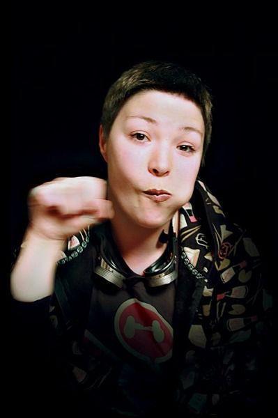Biežāk lietojams ka necieņas... Autors: Lācis777 Vispasaulē zināmi žesti.