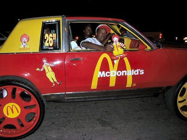  Autors: Asiņainā Mērija McDonalds...
