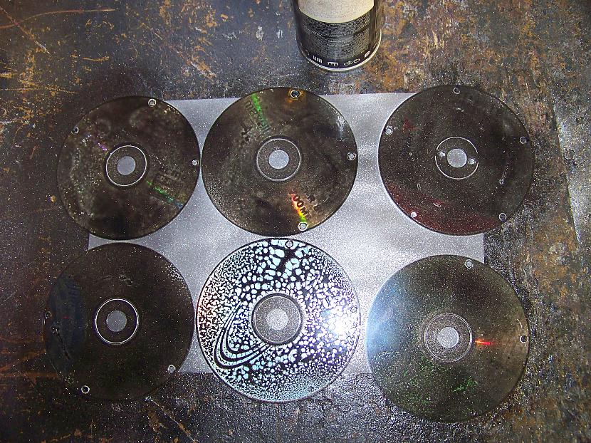 Dažiem diskiem ir... Autors: FonTosteris Ko iesākt ar CD/DVD diskiem? (4.daļa)