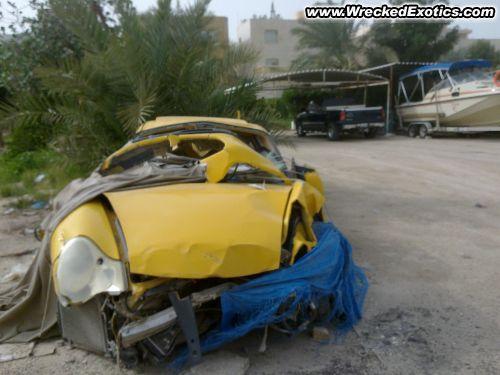 Porsche GT3Par scarono... Autors: Fosilija Pāris avārijas Kuveitā