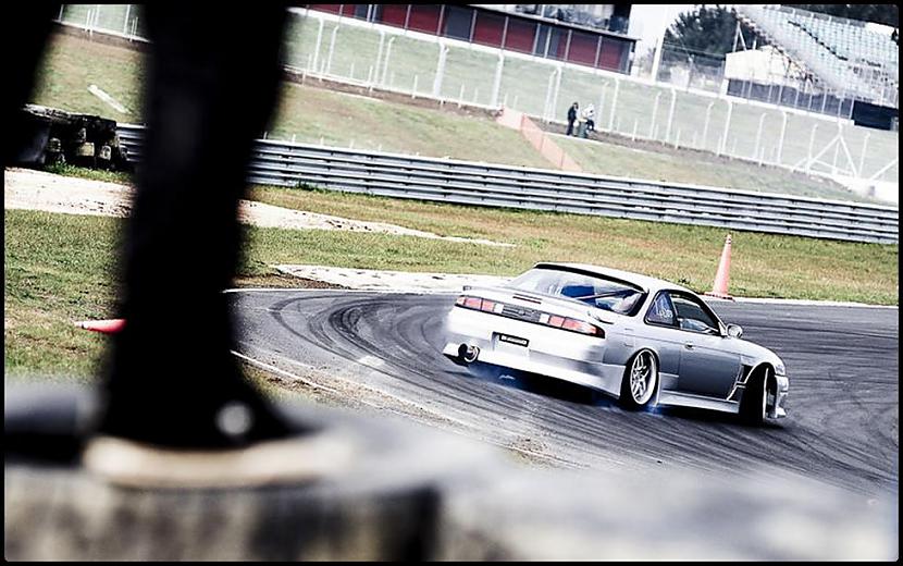  Autors: Fosilija Nissan 240SX S14/a Silvia.