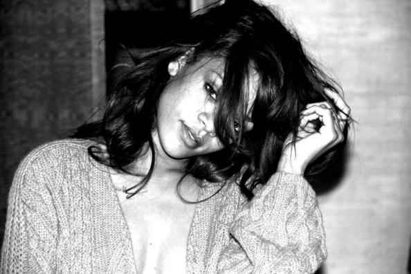  Autors: 8 Rihanna