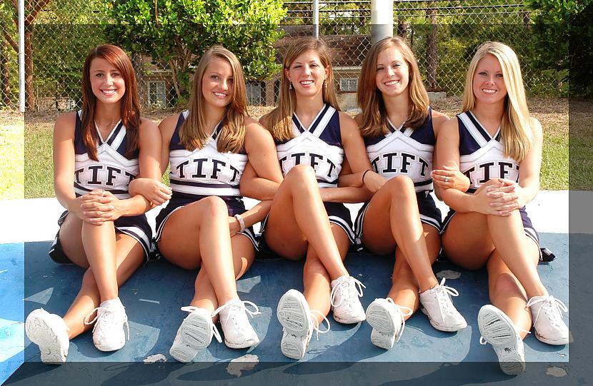 Young cheerleaders outdoor amateur