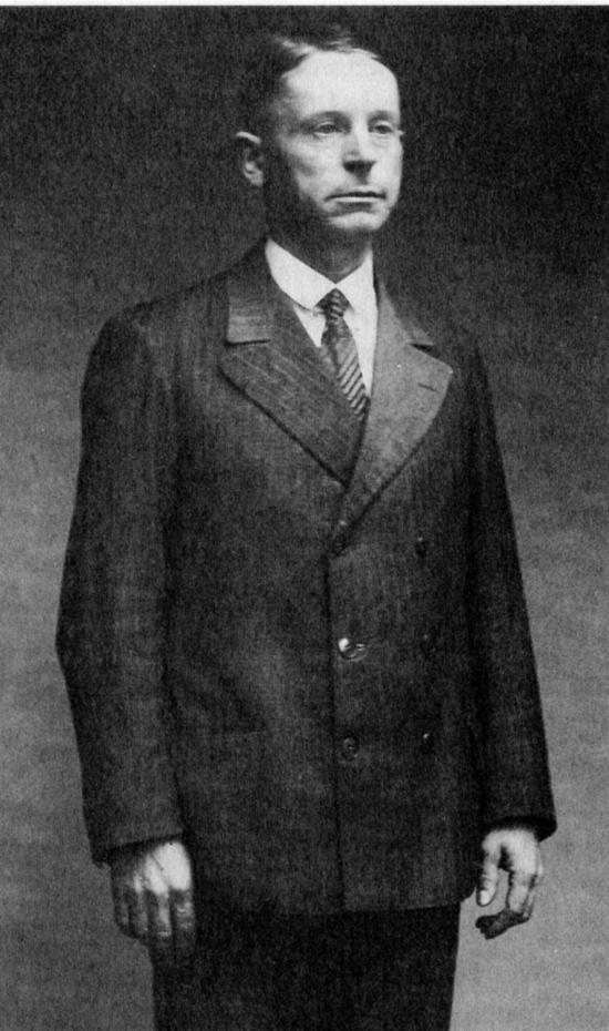 1921 gadā viņscaron satika... Autors: ainiss13 Diseldorfas vampīrs