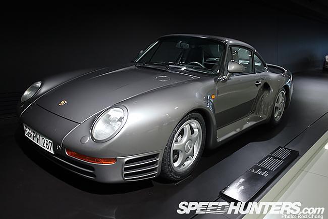 Porsche 959 Autors: WebagentOnAir Porsche muzejs Štutgartē