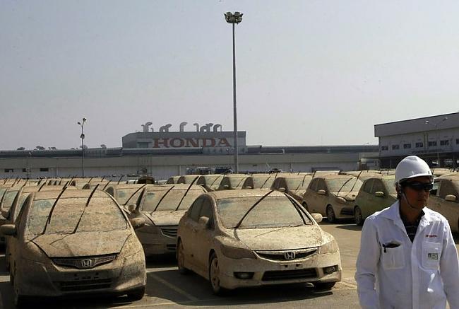  Autors: Administrācija Honda iznīcina 1000 mašīnas