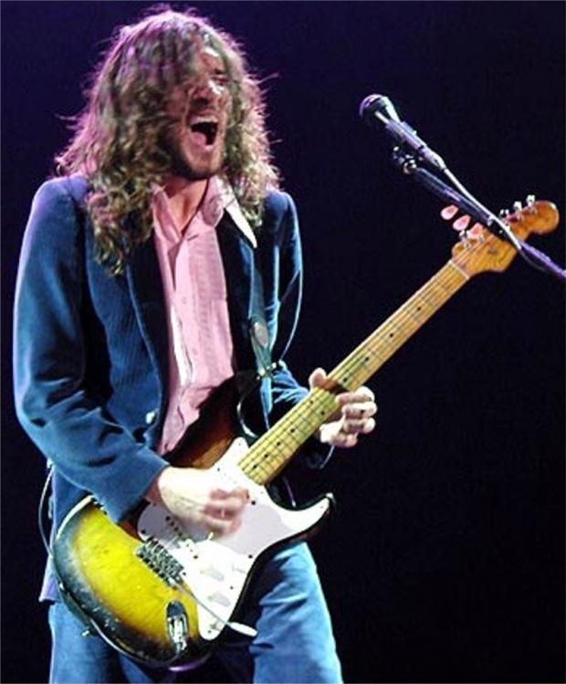 John Frusciante Autors: Holy Cow Red Hot Chili Peppers