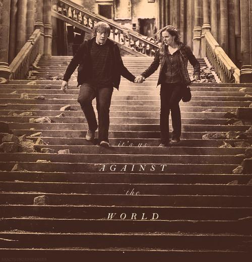  Autors: HeyHo Harry Potter**)